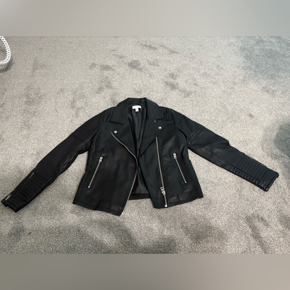 TOPSHOP - Stylish Black Moto Jacket